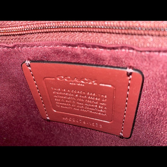 Coach Bag, genuine leather 12 x 15” - Picture 7 of 12